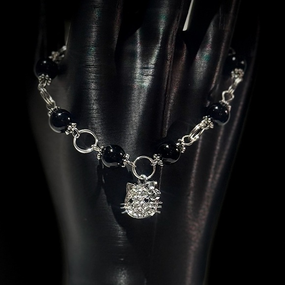 Jewelry - Silver and Black Cat Pendant Bracelet